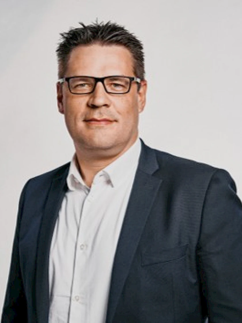 Andreas Stieglbauer, Architect and Associate Partner at Drees & Sommer, speaker at the Wherever Whenever – Work Culture Festival 2026. Photo: © Drees & Sommer