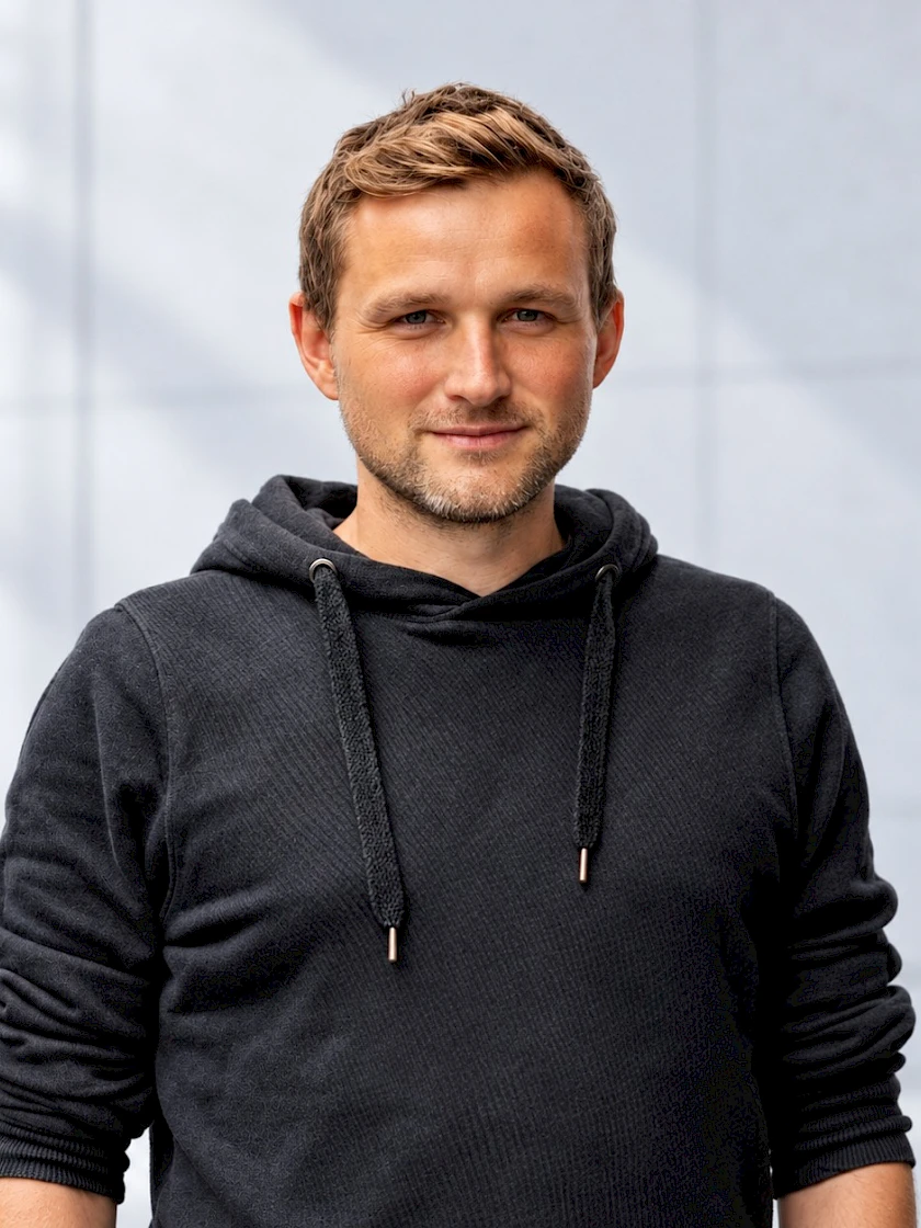 Valentin Angst, Managing Director bei intensor GmbH, Speaker beim Wherever Whenever – Work Culture Festival 2026. Foto: © Valentin Angst