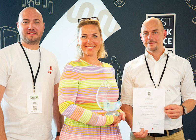 W3 digital brands, represented by Lukas Menges, Valentina von Cramm and Mario Motzkuhn, is delighted with the award. Picture: IBA